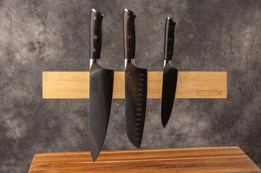 Magnetic knife holder wall